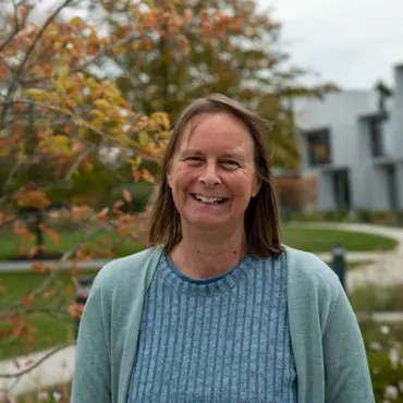Prof. Kay Bond
