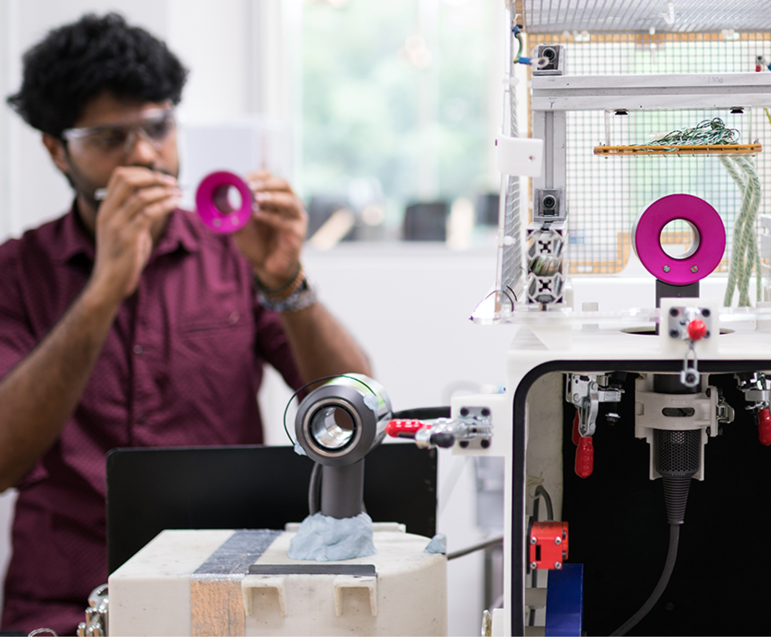 Engineeringdyson Herodesktop(1800Px460px) 23