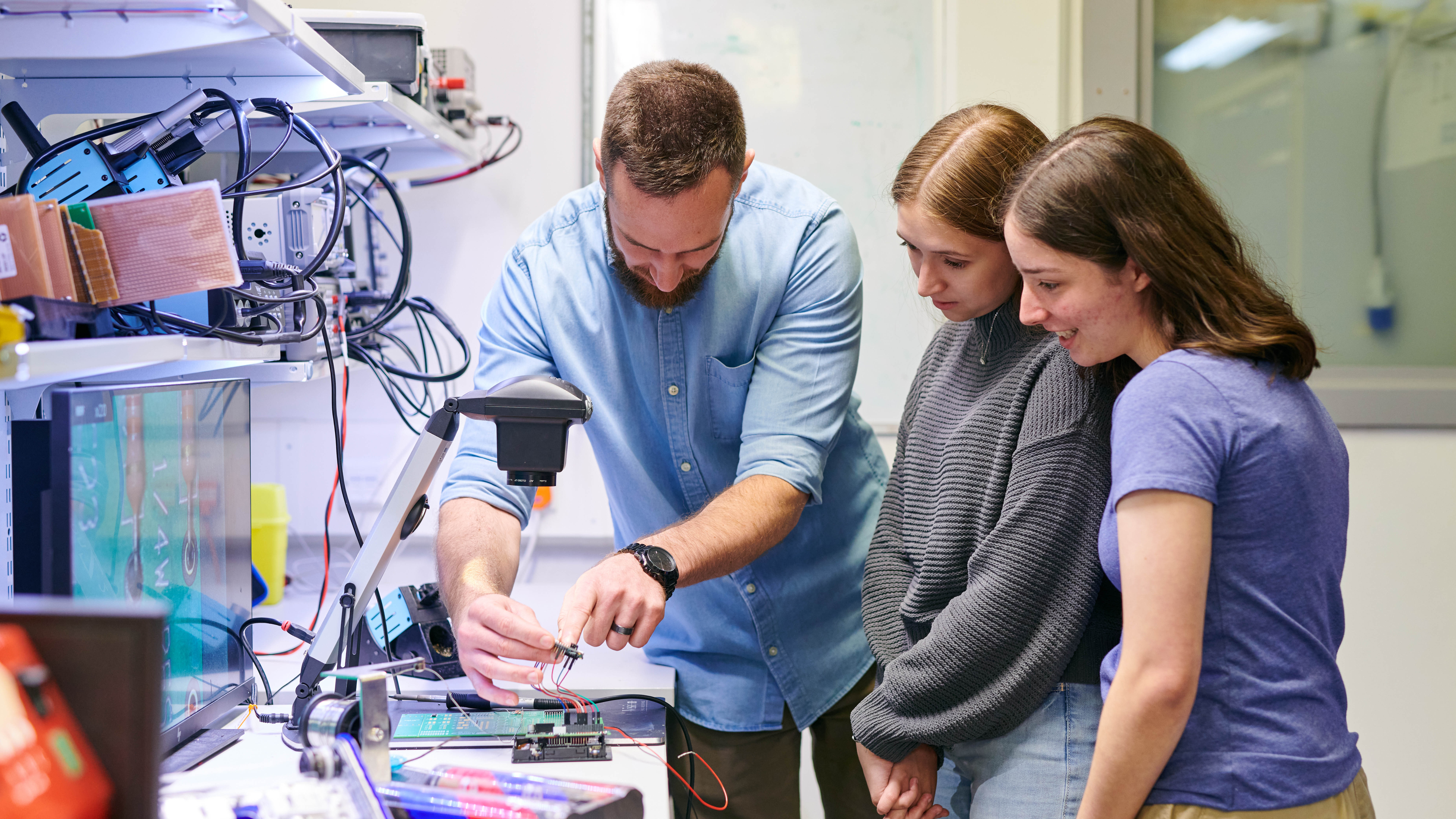 220801 Dyson Institute 0660 3